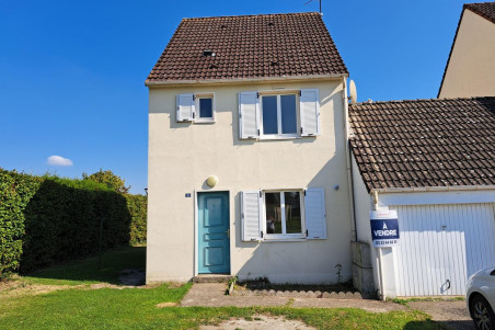 MAISON INDIVIDUELLE à Charmes