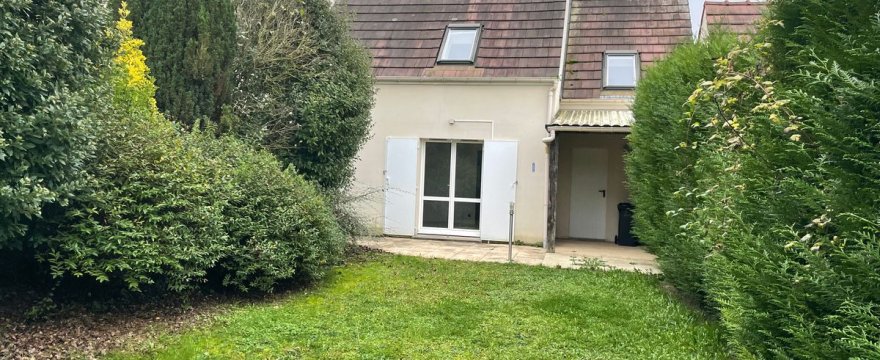 Axe COMPIEGNE/SOISSONS, pavillon 4 pièces avec jardin et garage